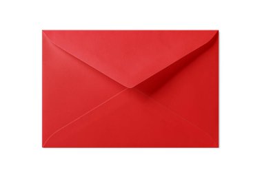Kırmızı zarf, beyaz arka planda izole edilmiş. Yüksek çözünürlük. 
