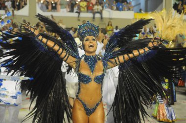 Rio de Janeiro-Brazil, 9 Şubat 2022. Dünyanın en büyük karnavalı olarak kabul edilen Rio de Janeiro Karnavalı sırasında Sambromo Özel Samba Okulları Geçidi.