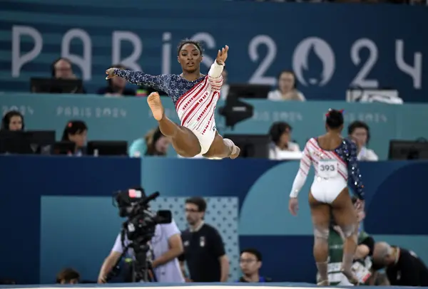 Paris - Fransa, 30 Temmuz 2024, Paris Olimpiyatları 2024, Kadın Sanatsal Jimnastiği, ABD takımı altın madalya kazandı