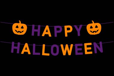 Mutlu Cadılar Bayramı büyük harfleri bir dizide asılı, çelenk, parti dekorasyon unsuru, ipe asılı metin, düz tasarım, siyah arkaplan, vektör illüstrasyonu