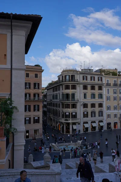 Ρώμη Ιταλία Σεπτεμβρίου 2022 Ισπανικά Σκαλοπάτια Ένα Σύνολο Σκαλοπατιών Σκαρφαλώνοντας — Φωτογραφία Αρχείου