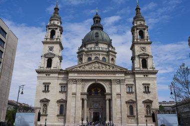  Budapeşte, Macaristan - 29 Nisan 2023 - Macaristan 'ın ilk kralı Stephen' ın anısına Aziz Stephen Bazilikası, Roma Katolik Katedrali                                 