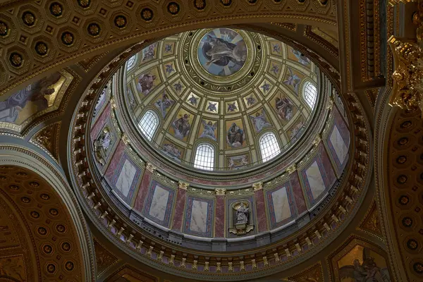 Budapest Ungarn April 2023 Innenraum Des Stephansdoms Die Basilika Wurde — Stockfoto
