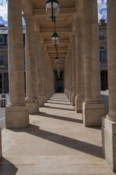 法国巴黎 2023年7月14日 王宫是一座前法国王宫 — 图库照片