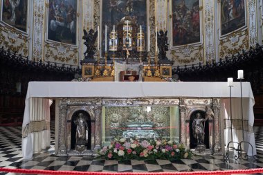 Bergamo, İtalya - 17 Haziran 2024 - Bergamo Katedrali - Cattedrale di Sant 'Alessandro                               