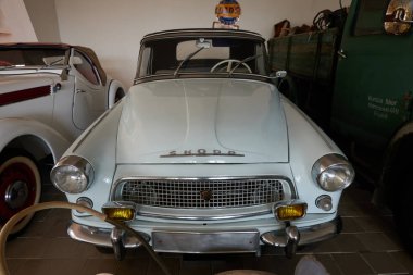 Rozmital modül Tremsinem, Çek Cumhuriyeti - 22 Mart 2025 - Bölgesel Müze - tarihi Aero arabalarının özel koleksiyonu                               