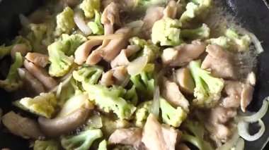 Domuz etli karnabahar kızartması.