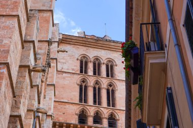 Büyüleyici Şehir: Tarihi Büyüyü Kucaklamak