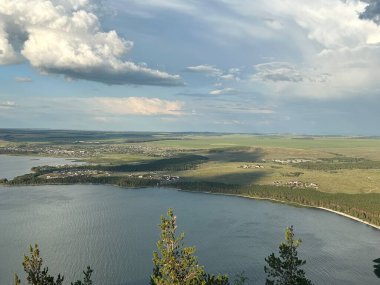 Kazak tepeleri, Kuzey Kazakistan bölgesi. Imantau. Yüksek kalite fotoğraf