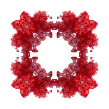 Kırmızı kar tanesi. Suda kırmızı mürekkep bulunan güzel soyut fraktal desenli mandala. Beyaz bir grupta izole edilmiş.