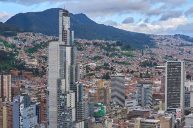 Bogota şehrinin havadan görünüşü