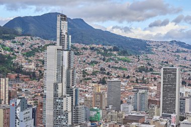 Bogota şehrinin havadan görünüşü