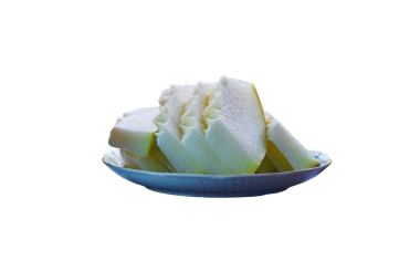 Lagant 'ta dilimlenmiş kavun beyaz arka planda