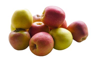 Beyaz arkaplanda kırmızı ve sarı elmalar var.