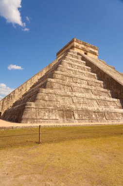 Kukulkan Tapınağı, Chichen Itza 'da piramit, Yucatan, Meksika