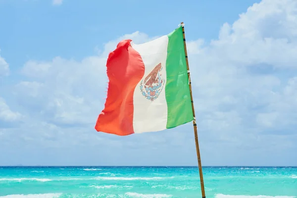 Flaga Meksyku Tle Morza Karaibskiego — Zdjęcie stockowe