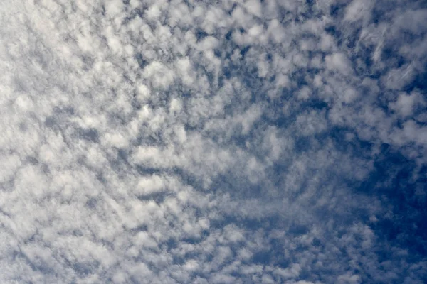 Nuvens Céu Azul Como Fundo Natural — Fotografia de Stock