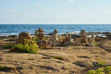 Kıbrıs 'ta Akdeniz' in taş kıyısı