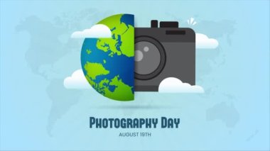 Dünya Fotoğraf Günü 19 Ağustos 'ta kamera küresi resimleme animasyonuyla
