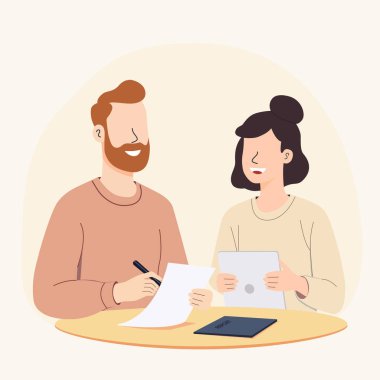 Bir erkek ve kadın aylık iş raporlarını tartışıyorlar.