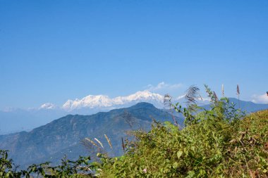 Durpin Dara 'dan Kanchenjunga Dağı' nın görkemli manzarası....