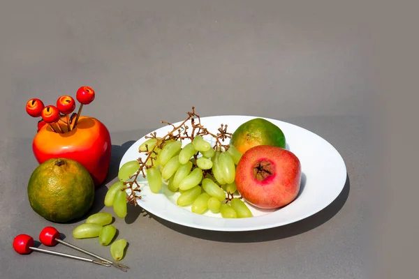 Variedades Frutas Frescas Frutero Una Foto Primer Plano — Foto de Stock