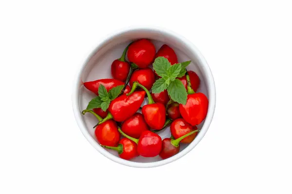 Dalle Khursani, Kırmızı biber ve beyaz kasede nane..