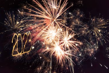 Yeni yıl havai fişekleri 2023