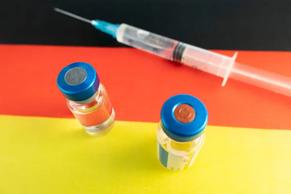 Pharmacology Medicine Germany Concept Vaccine Coronavirus Covid Vaccine Ampoules Syringe — Stock Photo, Image