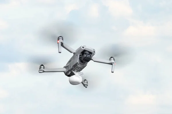 Sacchetto Cocaina Quadrocopter Consegna Eroina Aerea Con Aiuto Veicoli Aerei — Foto Stock
