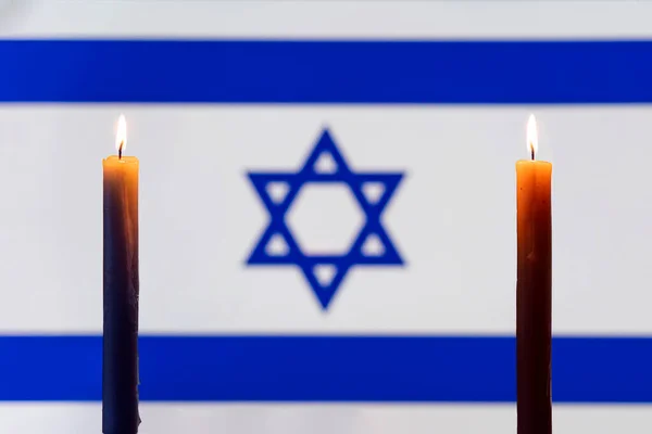 Luto Campo Uma Vela Acesa Fundo Bandeira Israel Vítimas Cataclismo — Fotografia de Stock