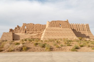 Ruins of the Fortress Kyzyl-Kala of Ancient Khorezm in Kyzylkum desert. Uzbekistan clipart