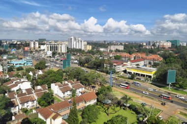 Nairobi 'nin merkez iş bölgesinin panoramik üst görüntüsü. Kenya.