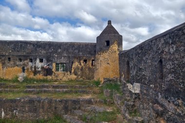 Mombasa 'daki Fort Jesus Müzesi, Kenya, Doğu Afrika. Fort Jesus Mombasa, Kenya 'da bir Portekiz kalesidir. 1593 'te inşa edilmiş.