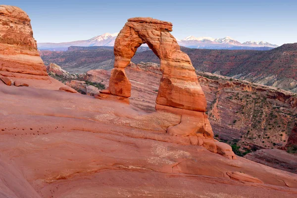 Awe Inspiring Delicate Arch Una Famosa Formazione Geologica Situata Nel Immagine Stock