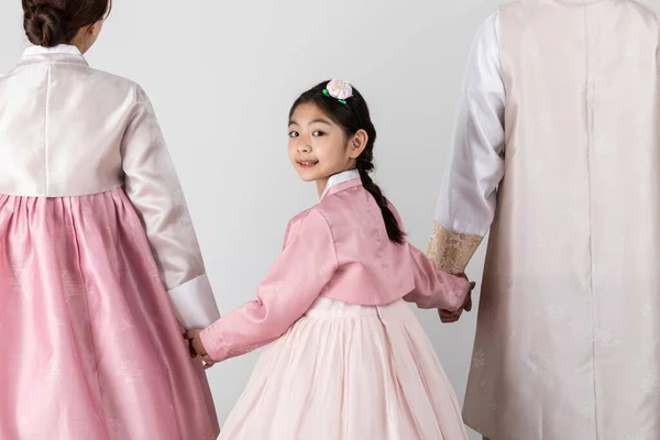 Студийный Снимок Корейской Семьи Традиционном Ханбоке — стоковое фото