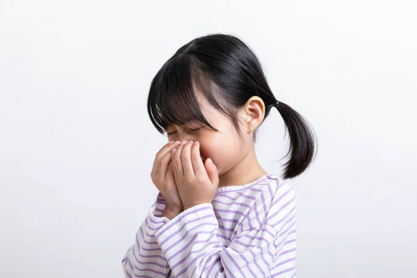 亚洲韩国儿童咳嗽 — 图库照片