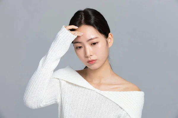 Belle Jeune Coréen Asiatique Femme Portrait Studio Photo Hiver Beauté — Photo