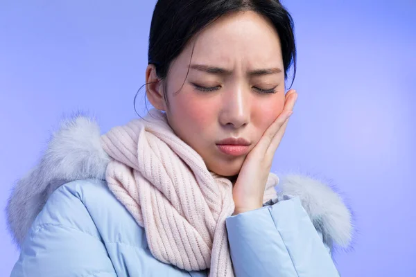 Красивая Молодая Корейская Женщина Портрет Студийное Фото Зимней Красоты Кожи — стоковое фото
