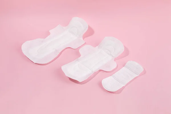 woman menstrual products, compare sanitary pad size
