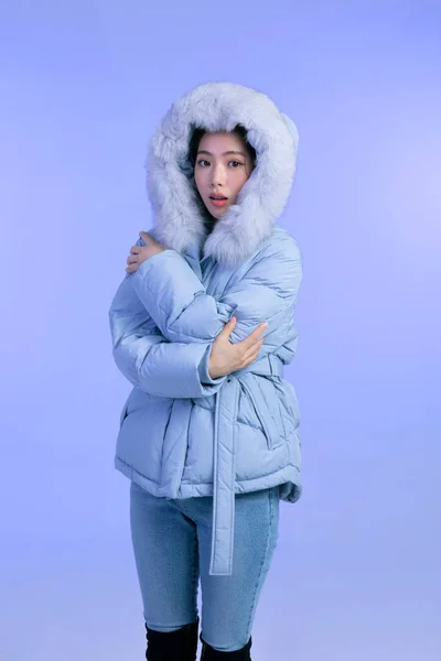 Bella Giovane Coreano Asiatico Donna Ritratto Studio Foto Inverno Pelle — Foto Stock