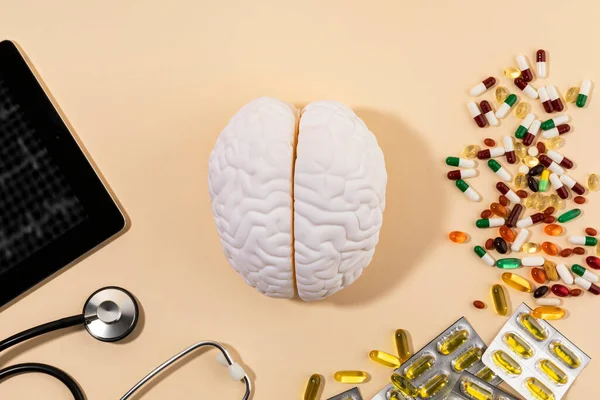 Brain Health Dementia Series Brain Miniature Nutritional Supplement Tablet — Stock Photo, Image