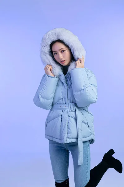 Bella Giovane Coreano Asiatico Donna Ritratto Studio Foto Inverno Pelle — Foto Stock