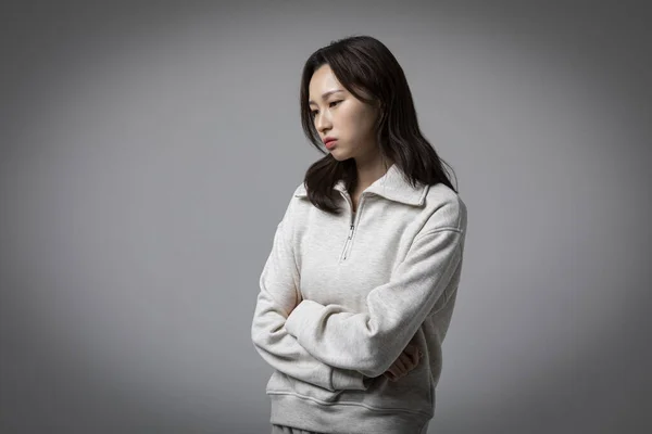 Mujer Negocios Coreana Estresada Deprimida Traje Rosa Preocupante — Foto de Stock