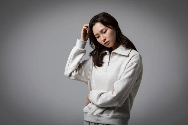 Stressé Déprimé Femme Affaires Coréenne Costume Rose Frustré — Photo