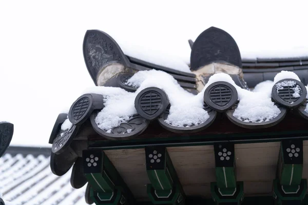 Cubierta Nieve Tejado Tradicional Coreano — Foto de Stock