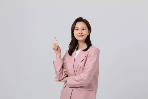 Concepto Negocio Coreano Joven Mujer Gesto Plano Estudio — Foto de Stock