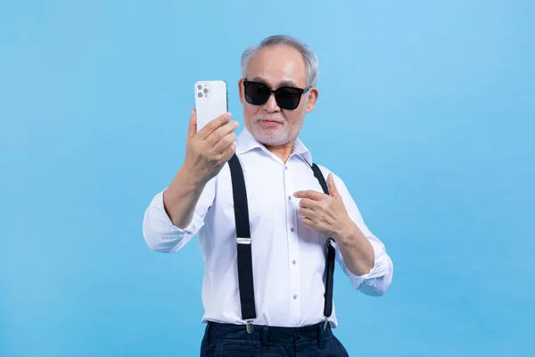 Attivo Giovane Senior Coreano Asiatico Maschio Video Chat Chiamata Contro — Foto Stock