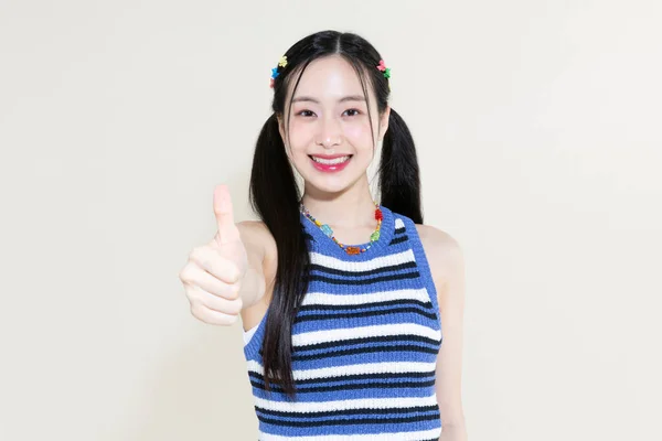 Вінтажний Y2K Ретро Концепція Фото Корейської Азіатської Милої Жінки Ручним — стокове фото