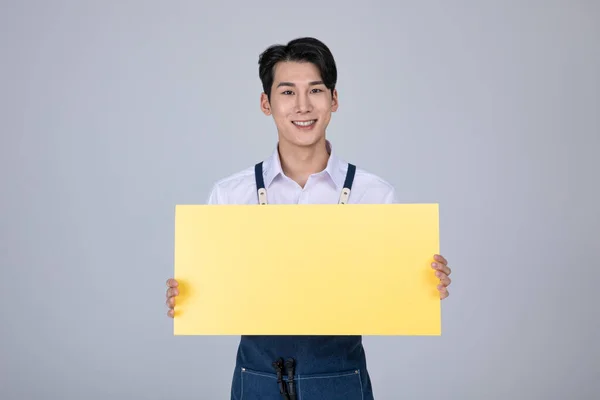 Millennials Gen Coreano Asiático Jovem Homem Segurando Quadro Painel — Fotografia de Stock